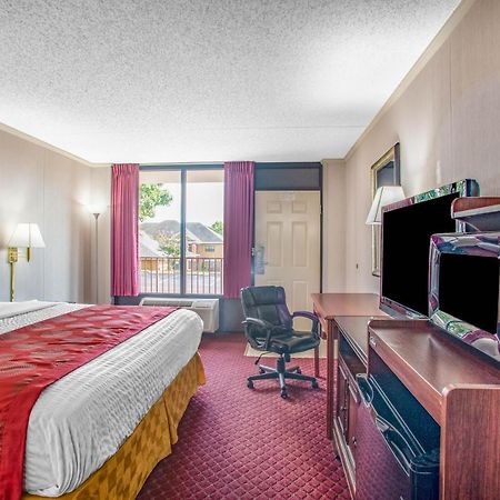 Motel Ramada By Wyndham Branson Exterior foto
