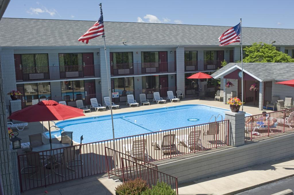 Motel Ramada By Wyndham Branson Exterior foto